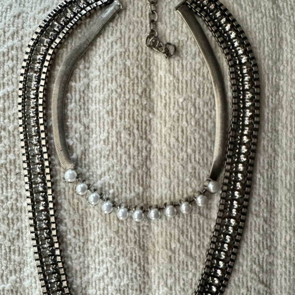 Dylanlex Cruz Necklace - Picture 8 of 10
